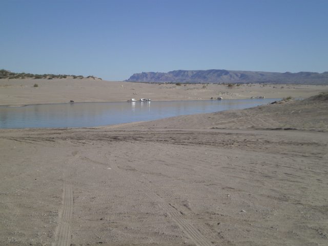 The sandy road to the lake.